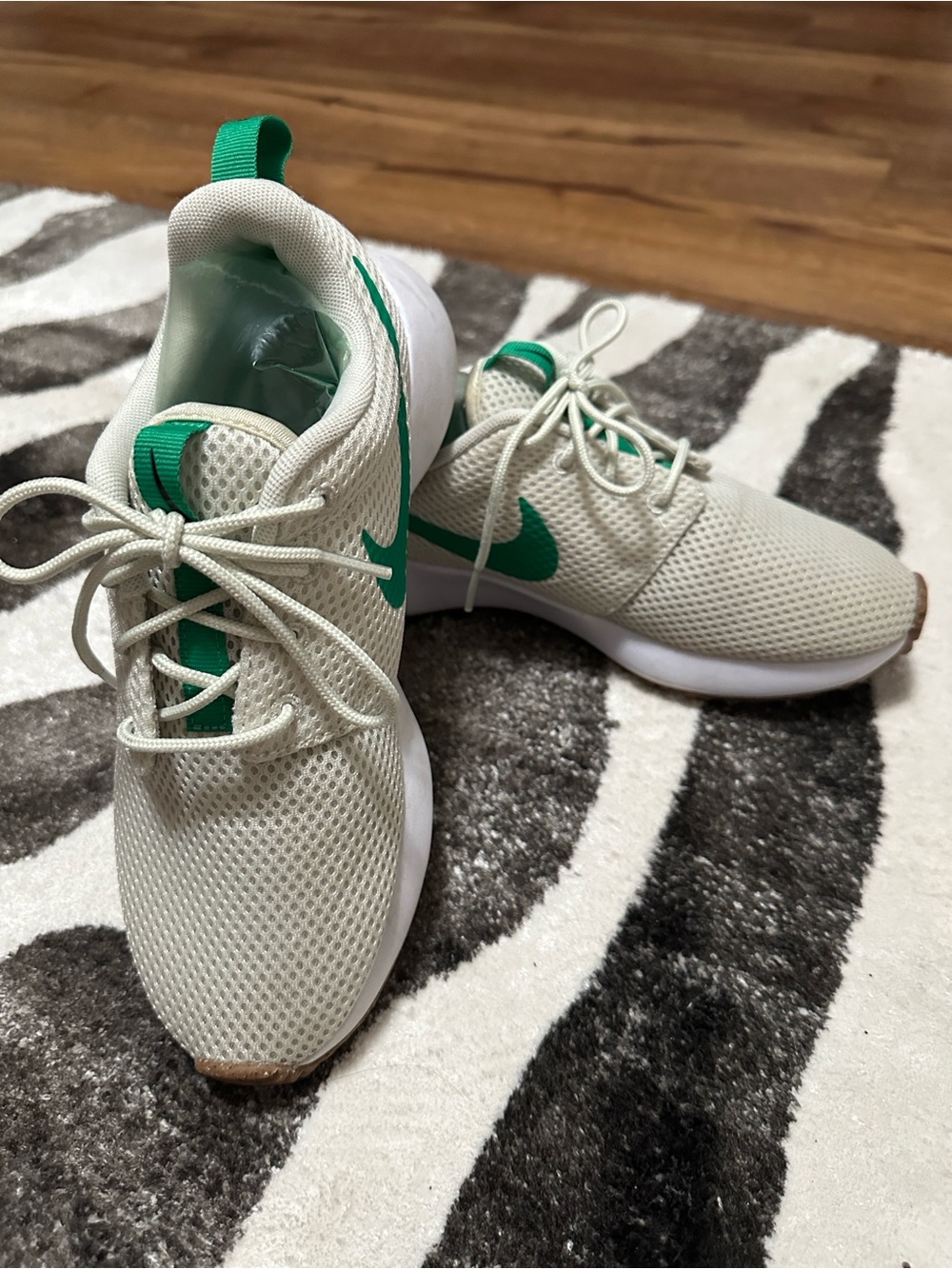 Nike Roshe G Next Nature Golf Shoes - Sea Glass/Black/White/Green, size 4Y